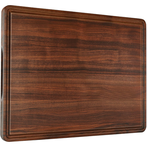 AZRHOM walnut cutting board top view shows ample space for prep