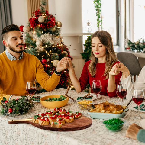 Baaxxango party serving tray helps present appetizers neatly