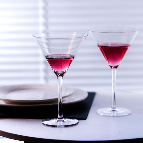 BACLIFE gift-ready-martini-glasses-pack makes a stylish gift for celebrations.