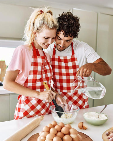 Badiano easy-clean silicone surface cleans quickly after use.