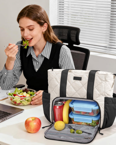 Bagstellar Puffer Lunch Tote makes a thoughtful gift for teachers and nurses.