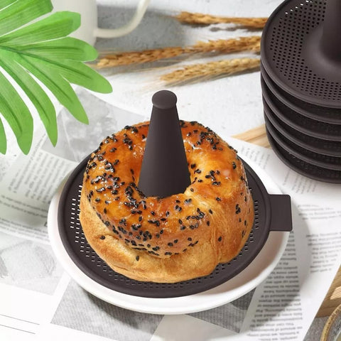 BAILEBEI donut pans in coffee tone for uniform shapes and browning.