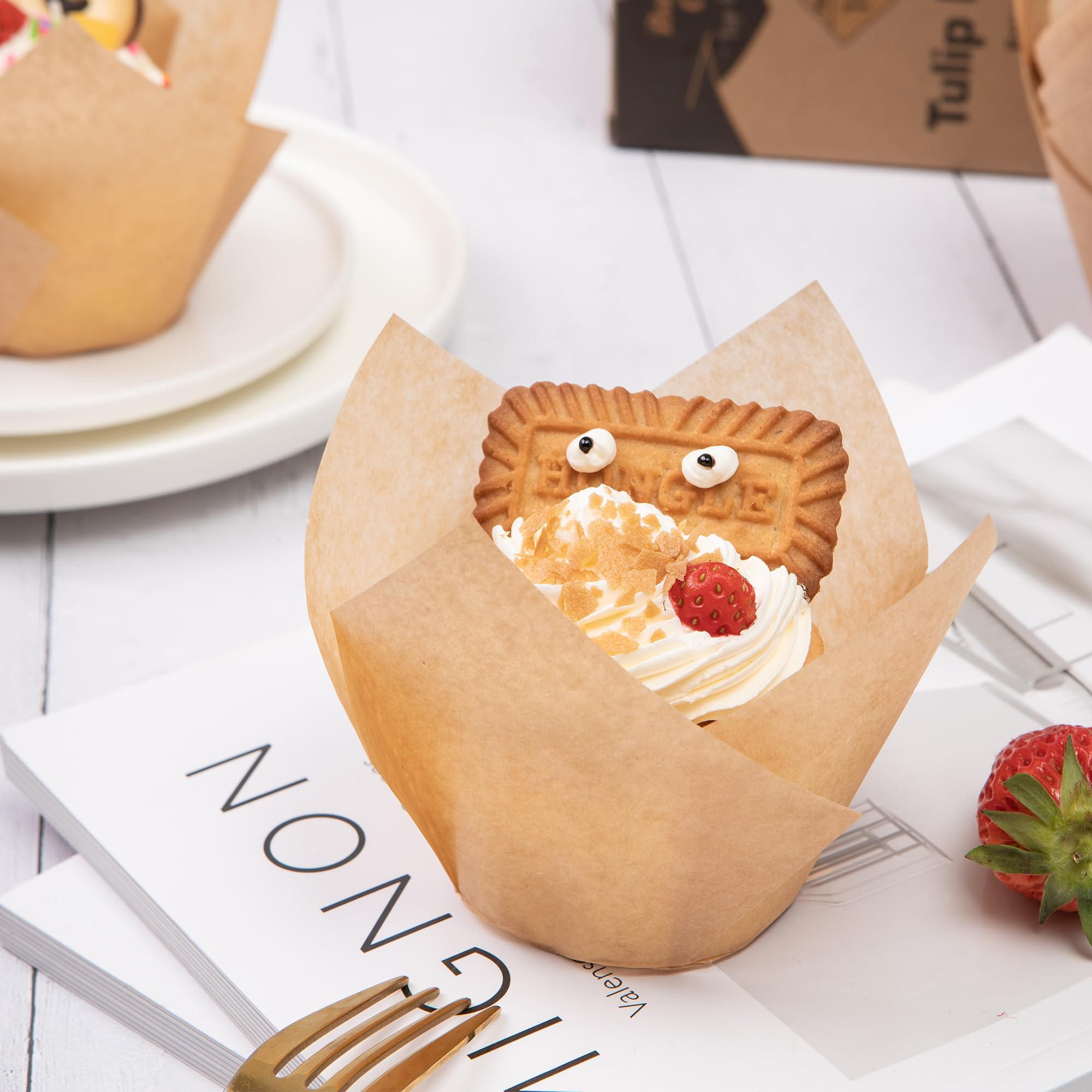 Bake Choice tulip liners withstand heat up to 220°C for versatile baking.