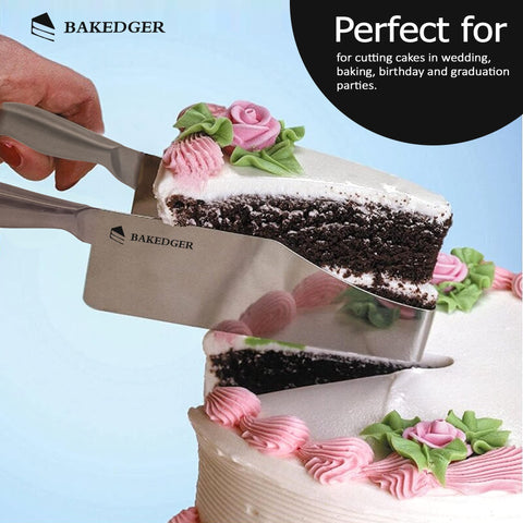 Bakedger easy-to-use cake knife for quick serving