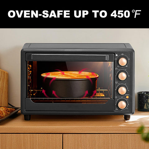 BakerChef nonstick coating on pans enables effortless removal of cakes.