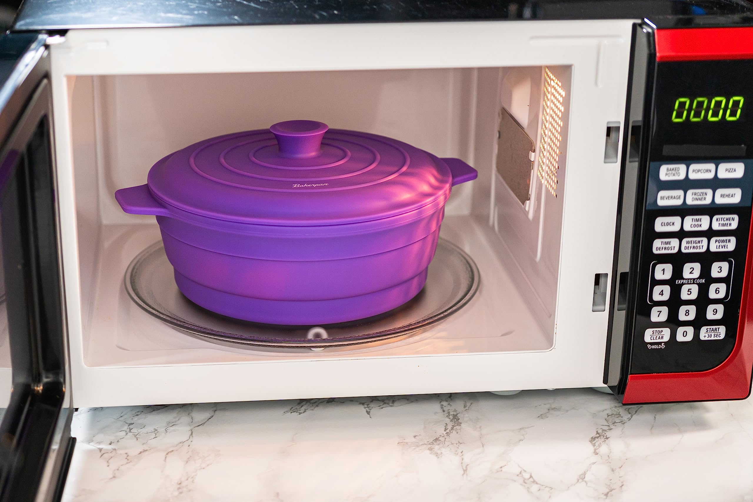 Bakerpan 64 oz capacity steamer handles larger batches.