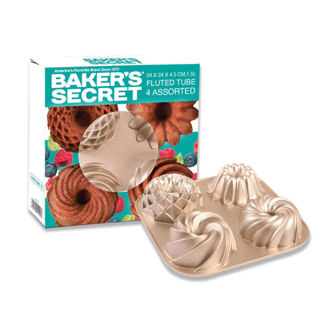 Baker's Secret natural aluminum pan promotes even baking and browning
