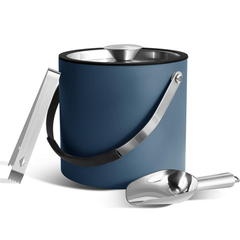 Bakpoco 3L ice bucket with silicone lid keeps ice cold and ready for cocktails.