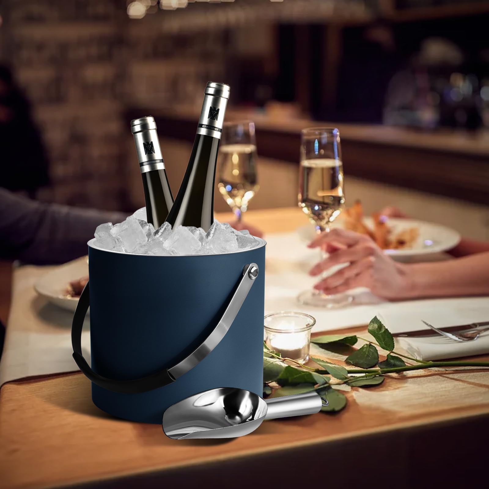 Bakpoco built-in strainer separates melted water to keep ice ready.