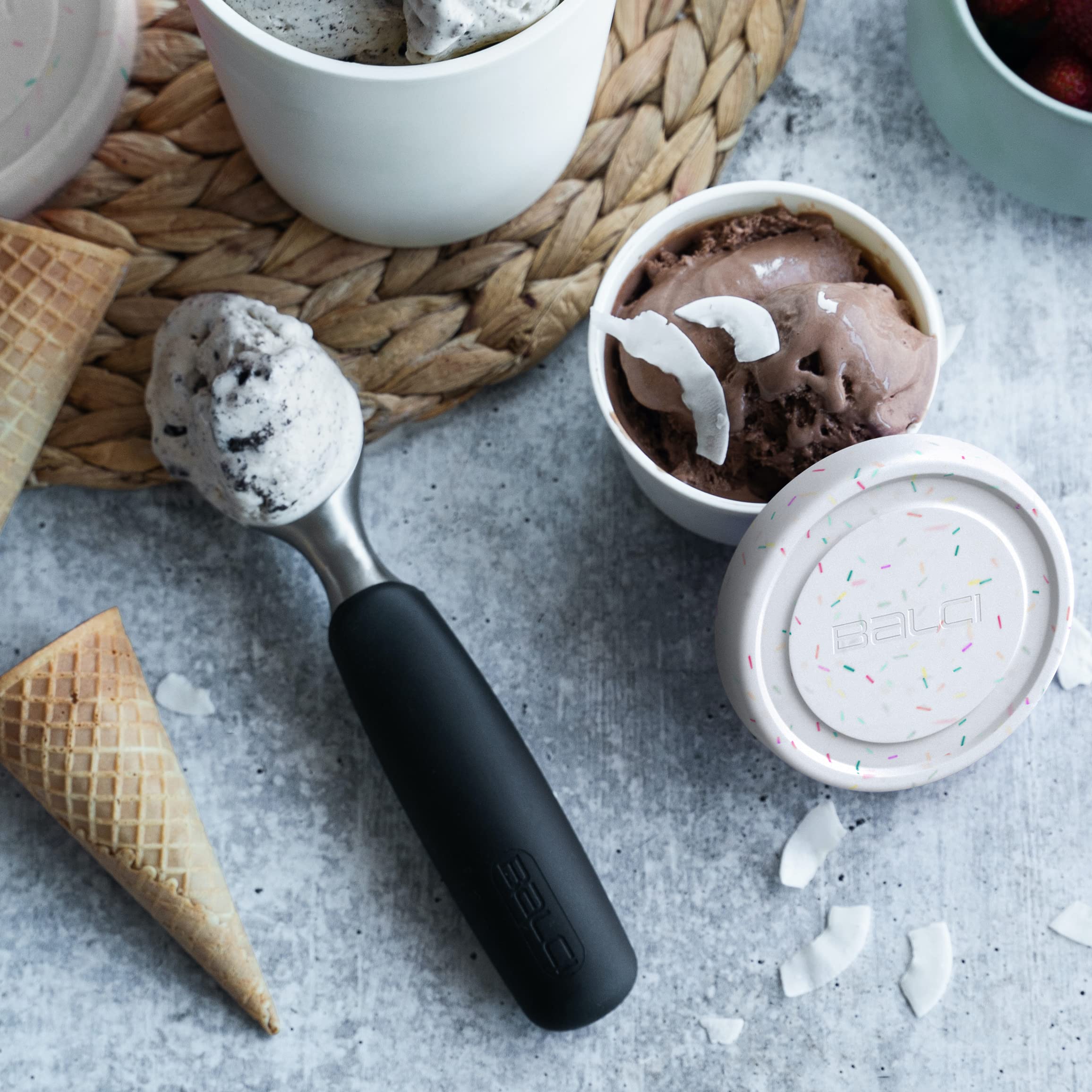 BALCI white with sprinkles design ice cream container for desserts