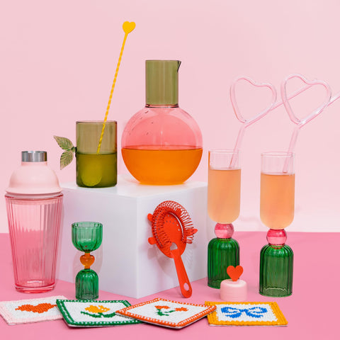 Ban.do compact single-serve pitcher designed for bedside use.