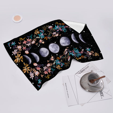 Set of 2 towels perfect as thoughtful gifts for new homes.