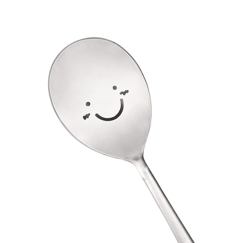 BAPMOO 18/10 stainless steel spoon offers rust-resistant durability.
