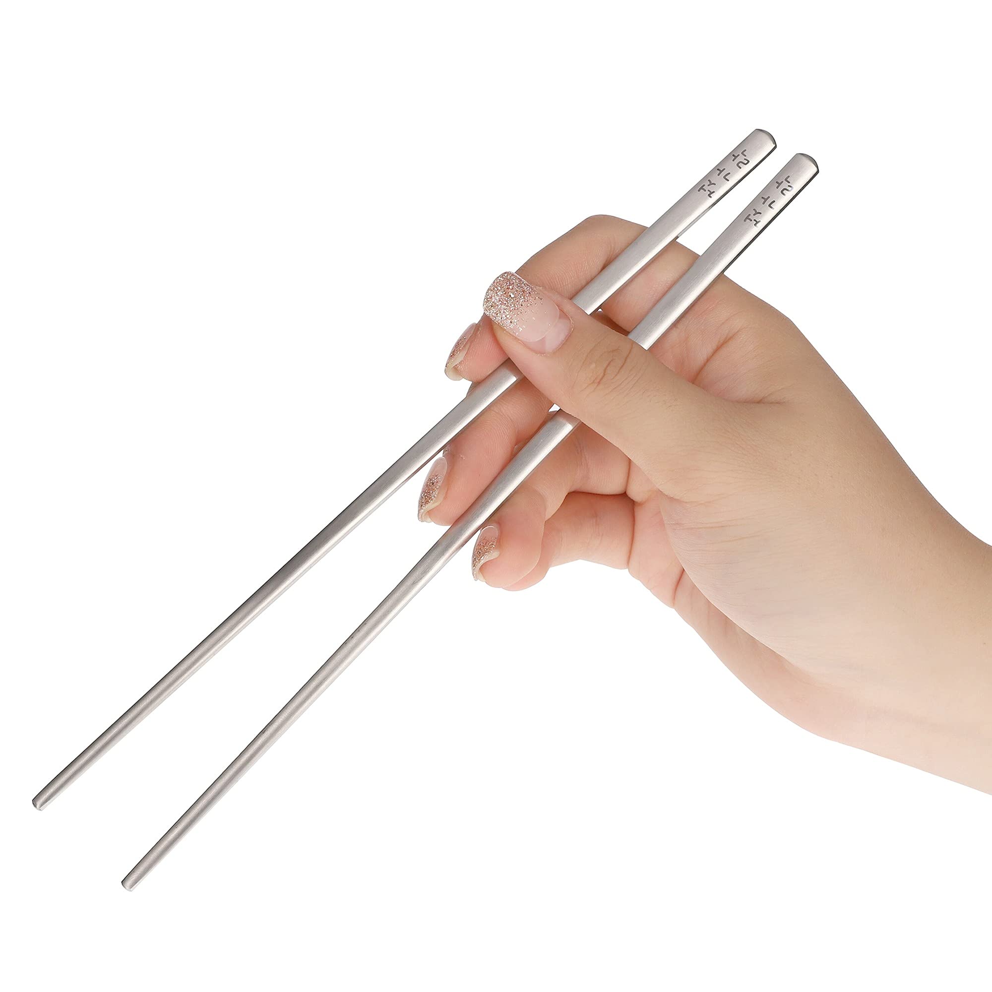 BAPMOO dishwasher-safe cutlery for easy cleanup.