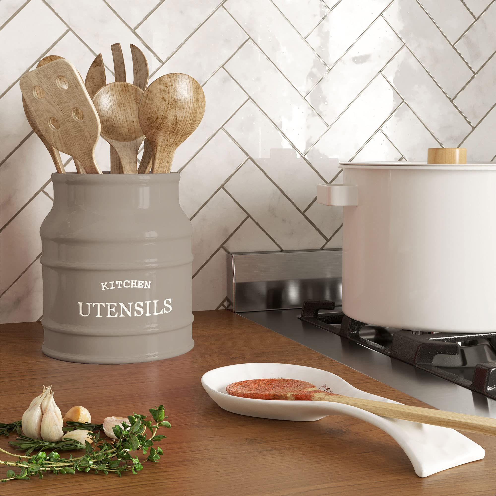 Barnyard Designs countertop utensil organizer keeps spoons and spatulas neatly at hand.