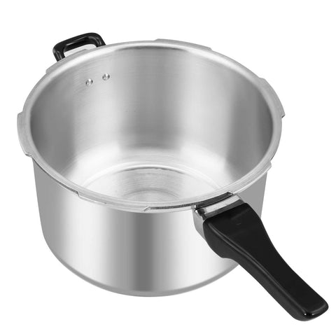 Barton 8Qt tight-seal demonstrates heat and flavor locking for richer stews and sauces.