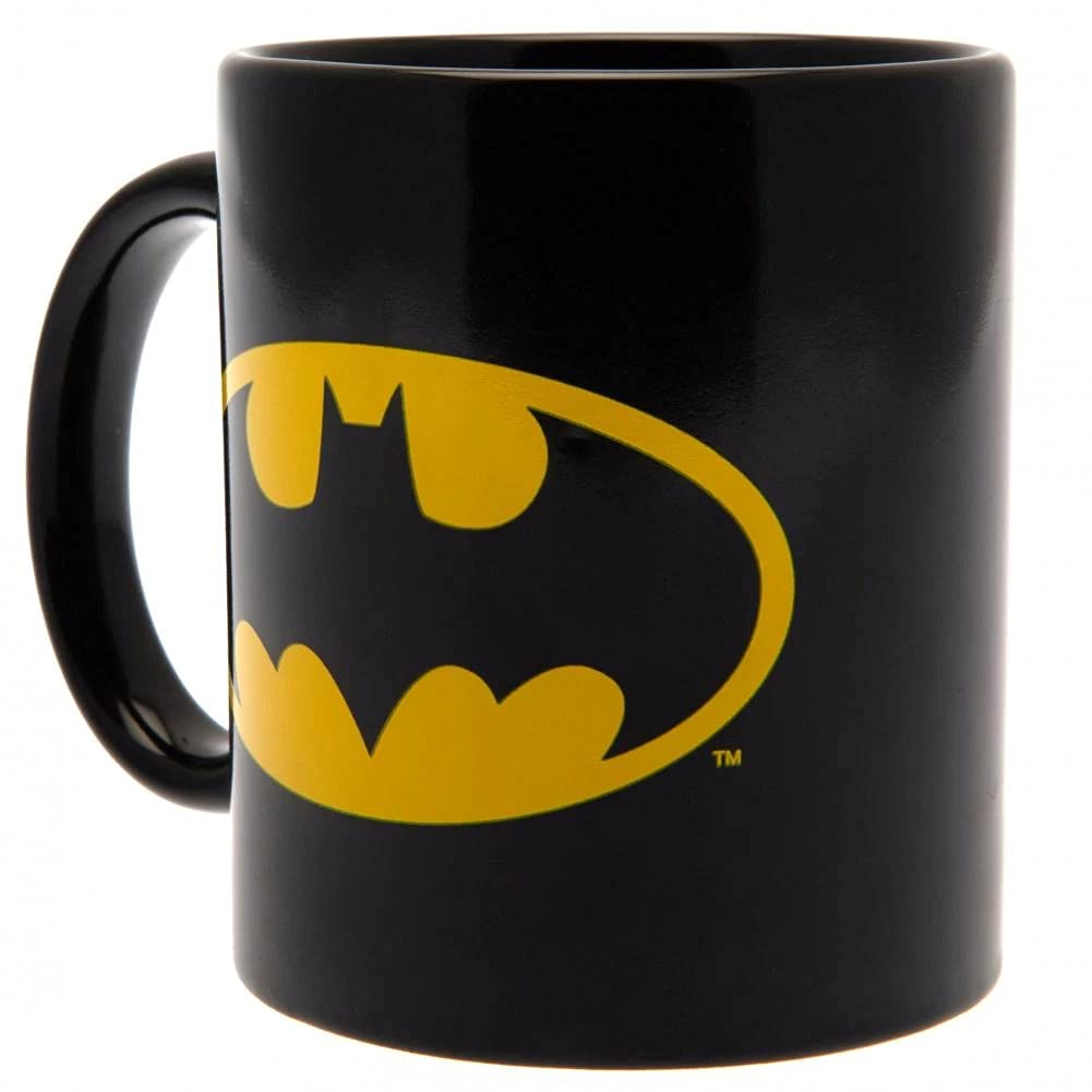 Batman mug presentation box emphasizes premium packaging for gift-ready appeal.