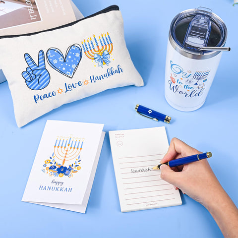 Bayelove makeup bag—portable storage for cosmetics on the go
