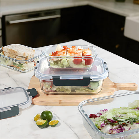 Bayzz stackable design saves fridge space and simplifies meal prep.