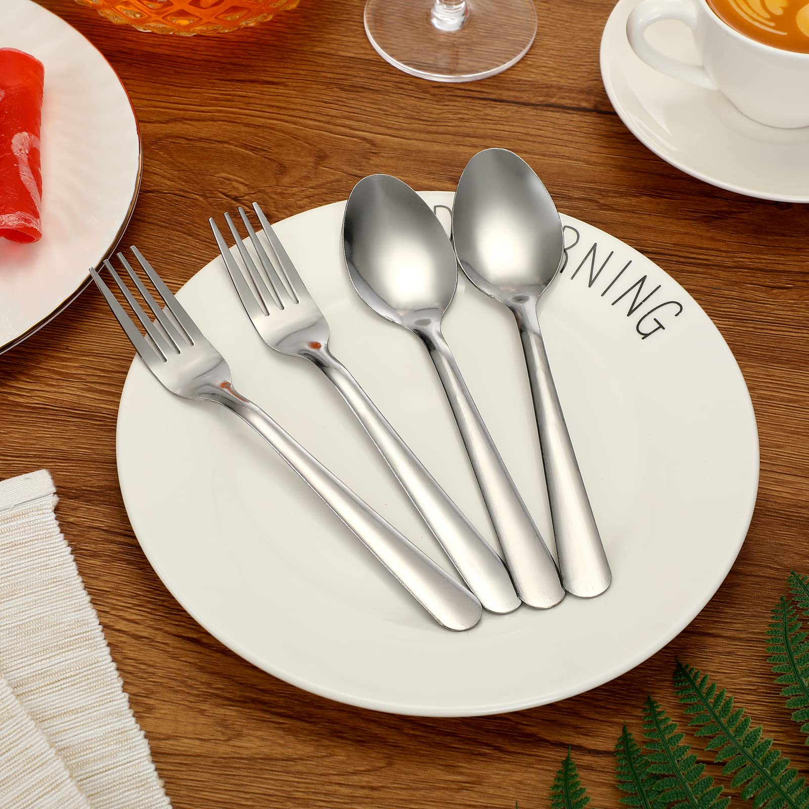 BBTO dining set for 50 guests, ideal for parties and catering.
