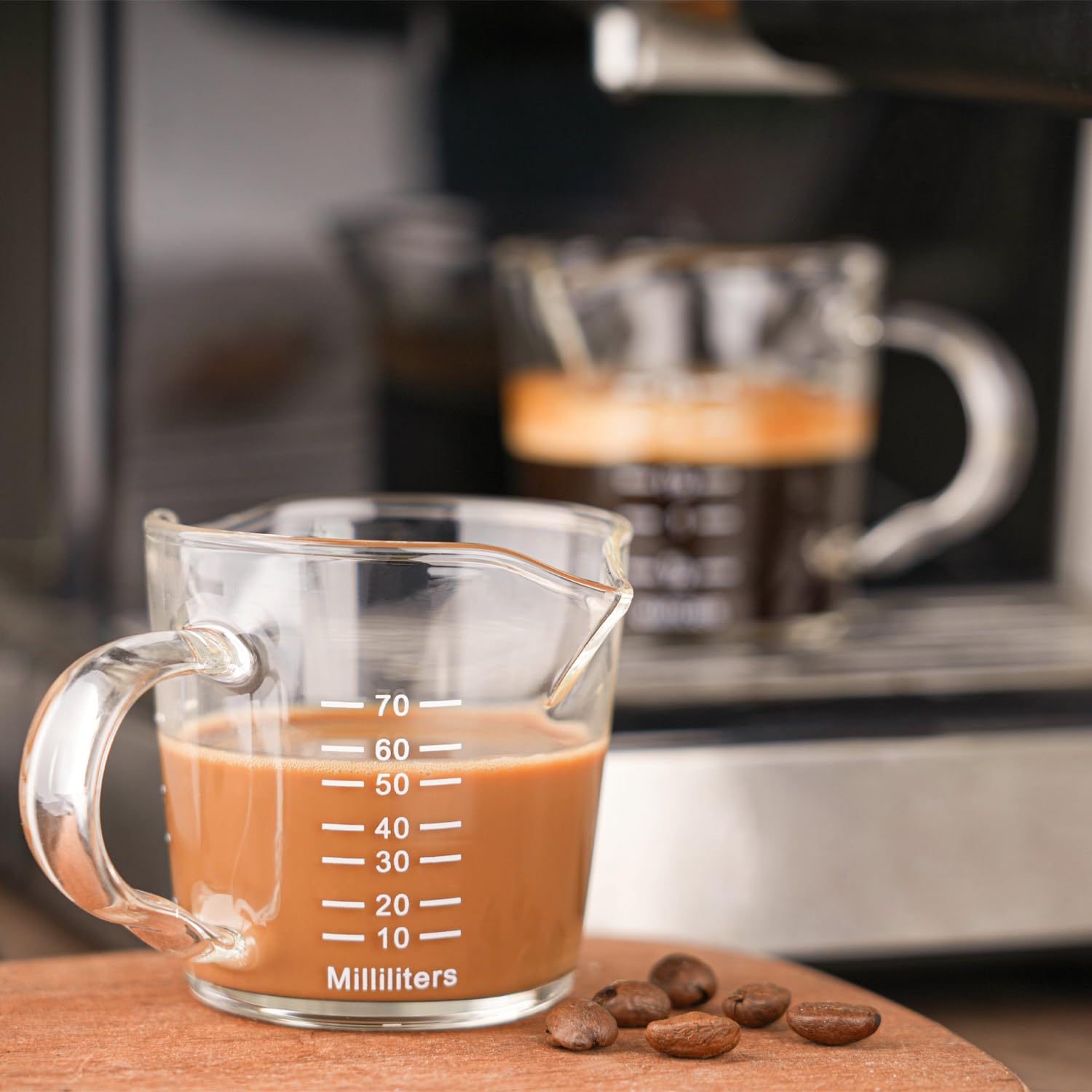 BCnmviku espresso shot glass set is suitable for home or cafe use.