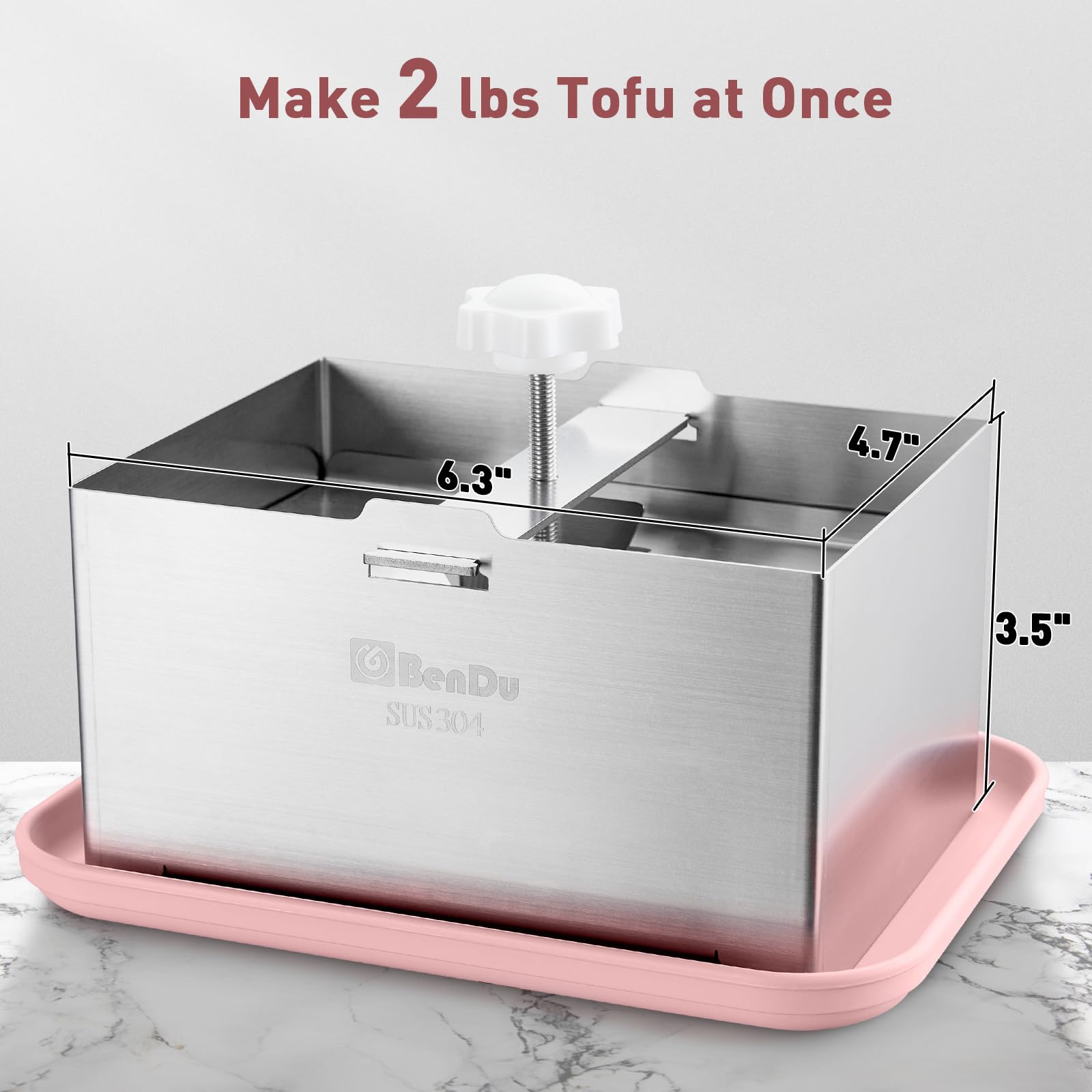 Bd.Ai tofu press demonstrates even compression for firmer texture.