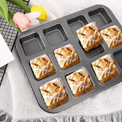 Beasea pans offer easy cleanup after baking sessions.