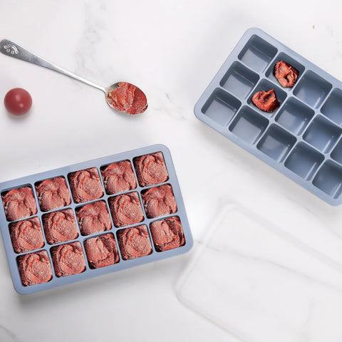 BECOKIT silicone freezer tray is oven and microwave safe for versatility.