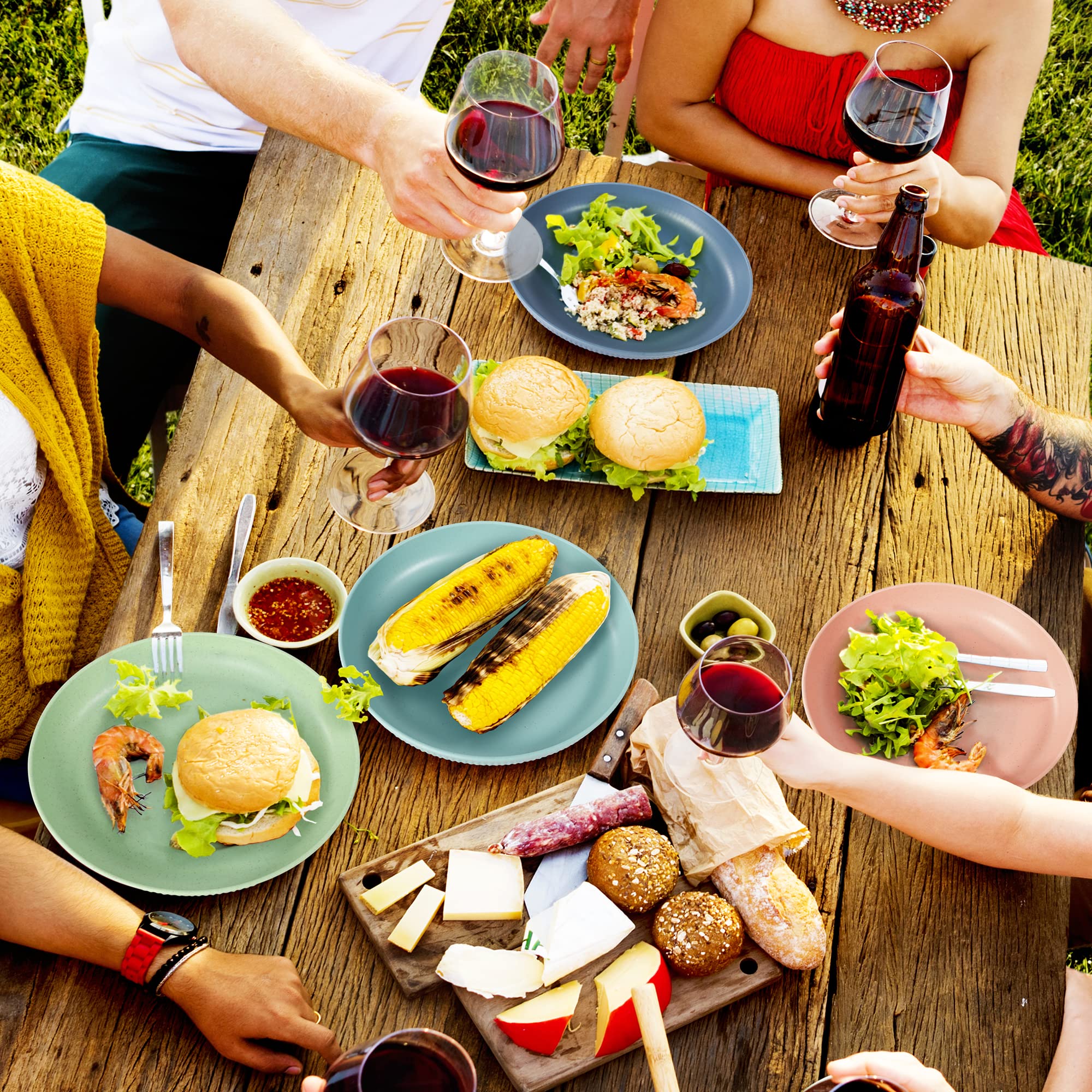 Eco-friendly becutlery plate as a sustainable gift option.