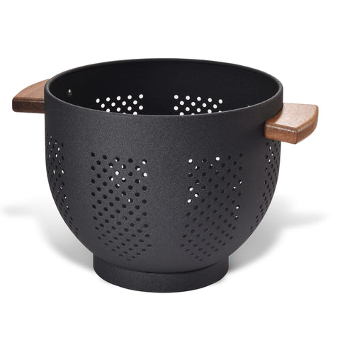 BeFare metal colander with wood-handle for cool, comfortable draining