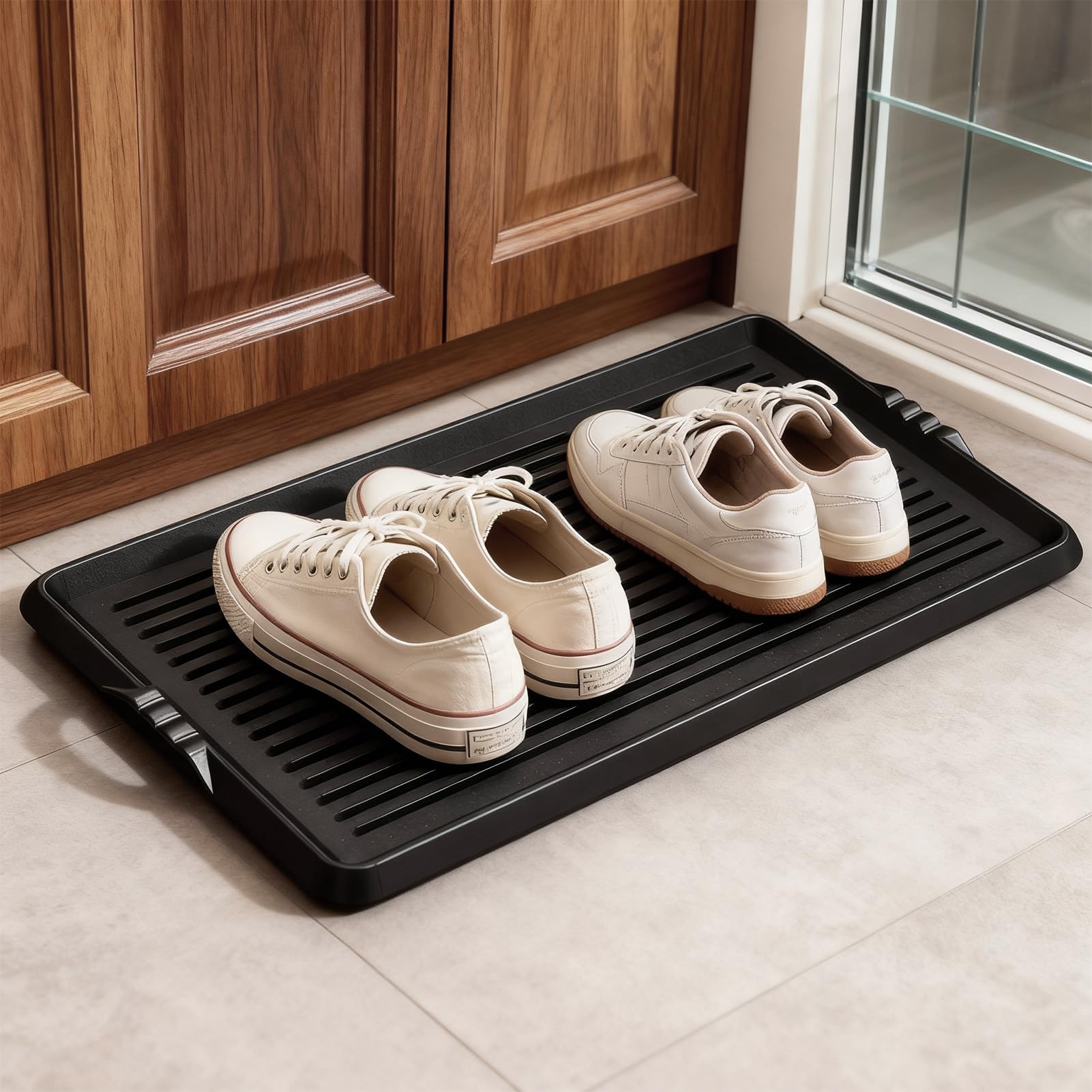 BEHERO boot tray raised edge helps contain mud and water.