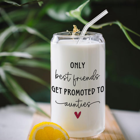 BEHIFL glass cup with straw highlighting a clean sipping experience on the go.