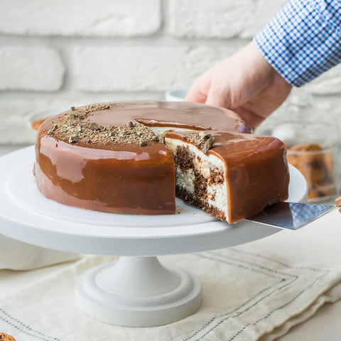 Bekith bakeware set, batch baking ready, stackable storage.