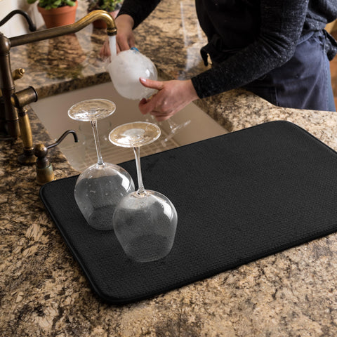 Bellemain drying mat protects counter and glassware from scratches.
