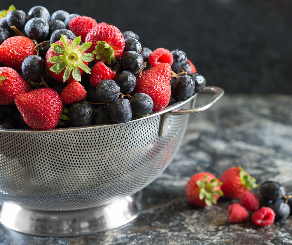 Bellemain dishwasher-safe colander cleans up quickly after meal prep.
