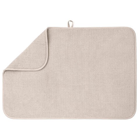 Bellemain XXL dish mat in a full sink setup, absorbs moisture from many dishes