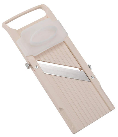 Benriner Super Standard Madoline Slicer Almond blade set enables versatile slicing options