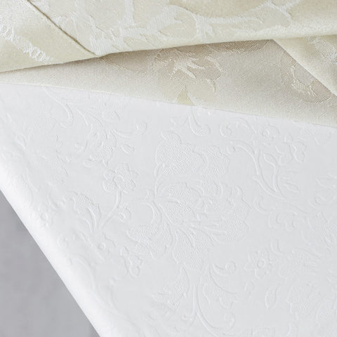 Benson Mills Deluxe table pad with flannel backing offers soft, protective contact