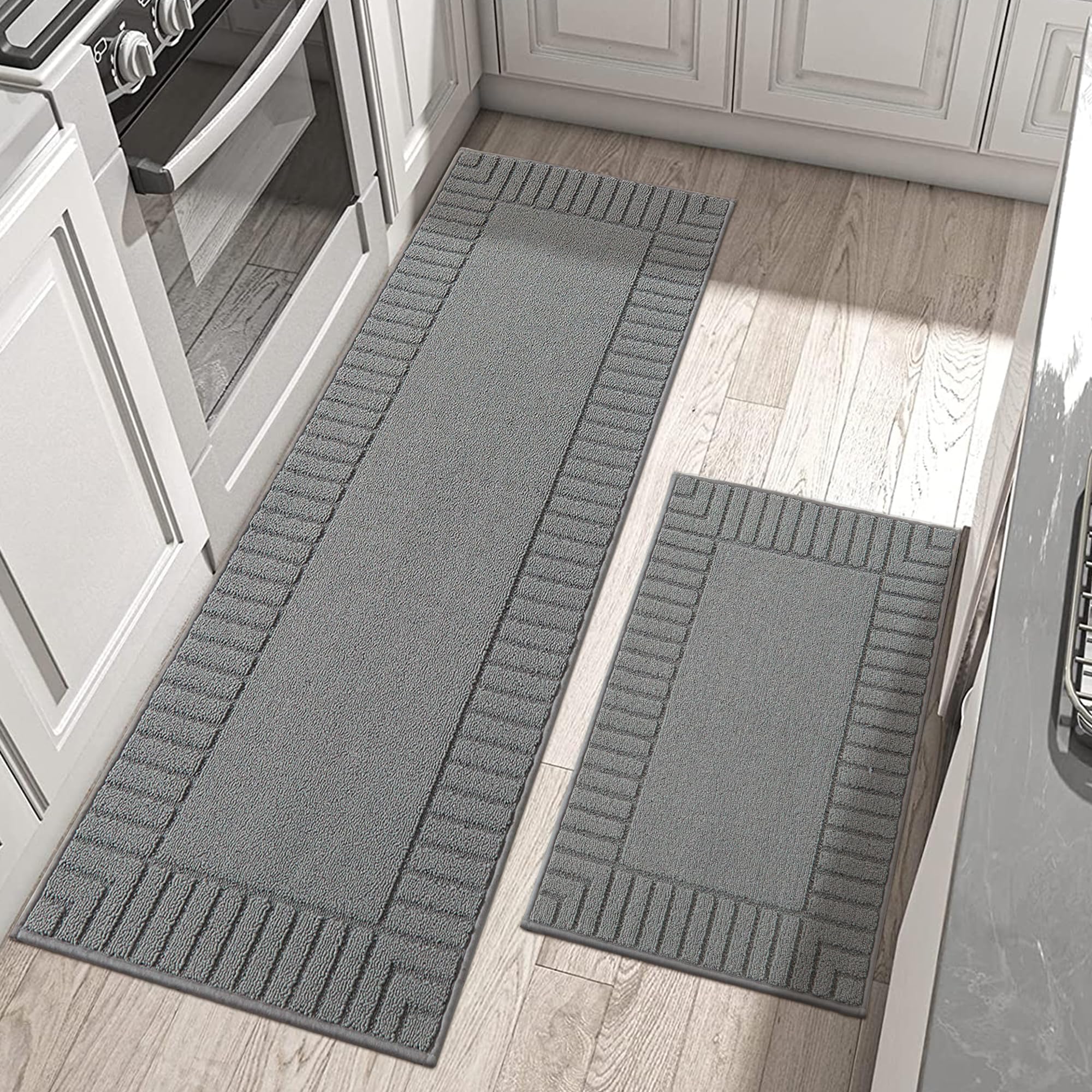 BEQHAUSE kitchen rug absorbs spills for a cleaner cooking space