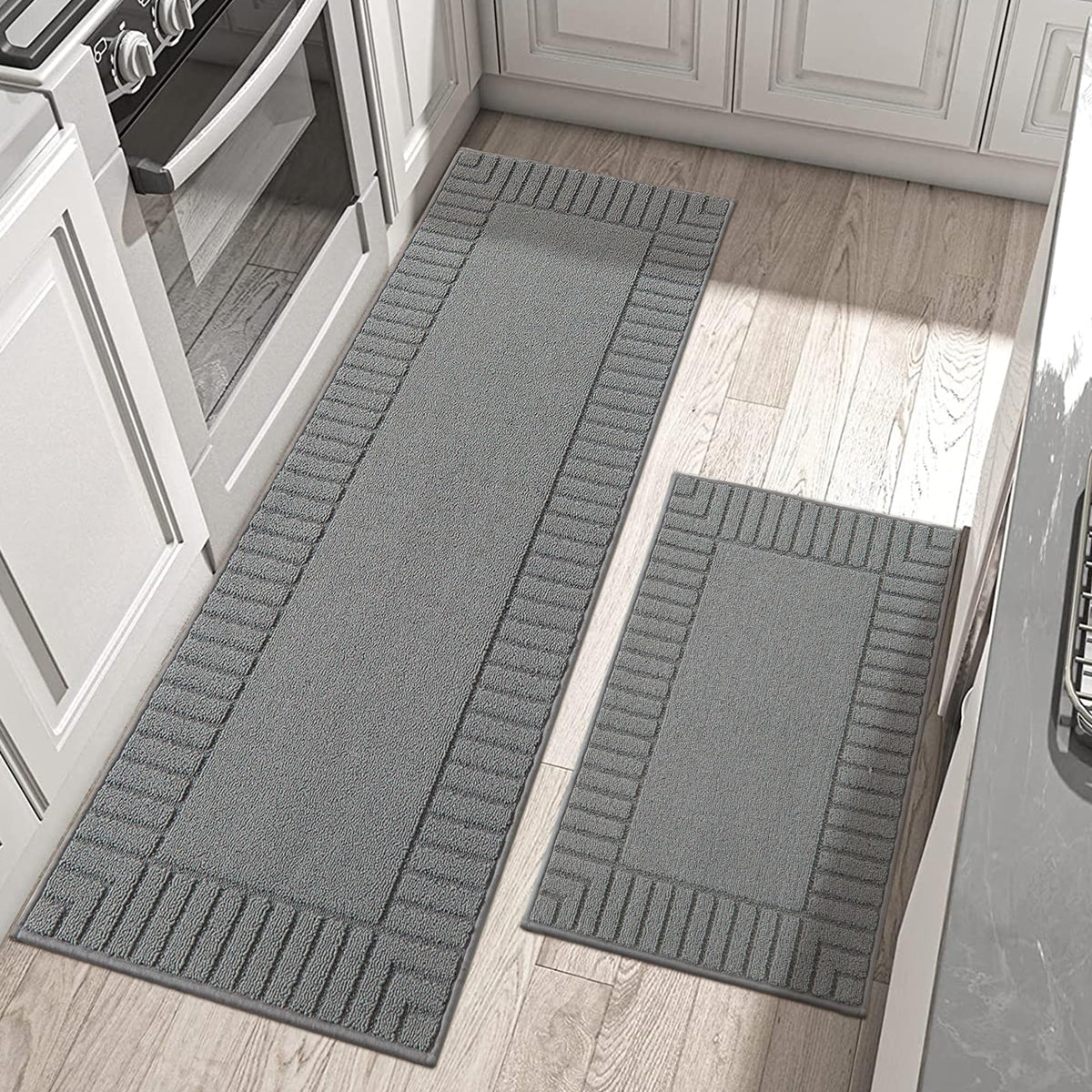 BEQHAUSE kitchen rug absorbs spills for a cleaner cooking space