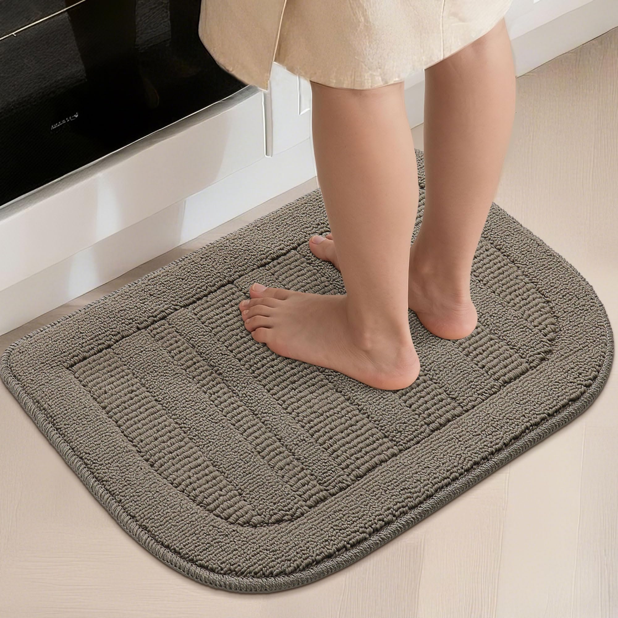 BEQHAUSE safe-floor mat ideal for families with kids and pets