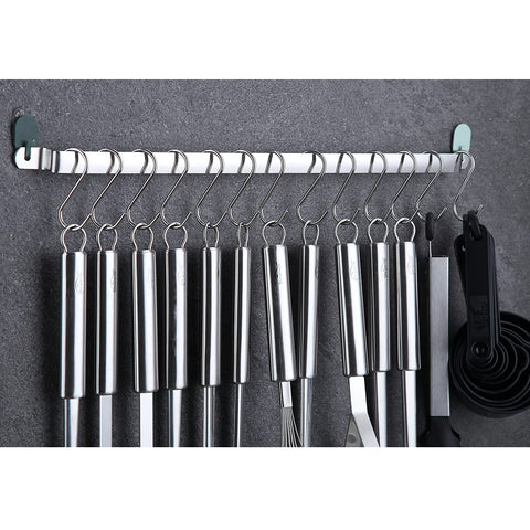 Berglander dishwasher-safe utensils ready for easy cleanup.