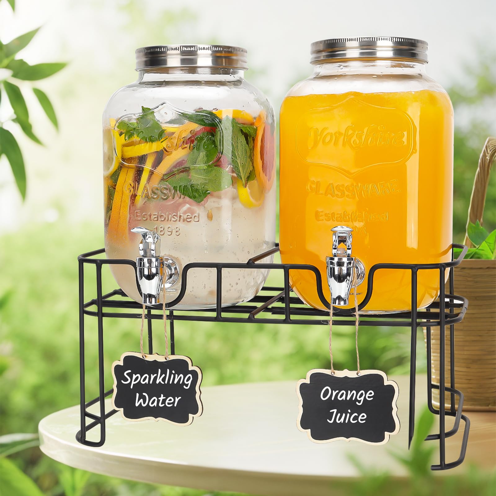 Betrome easy-clean glass dispensers after serving