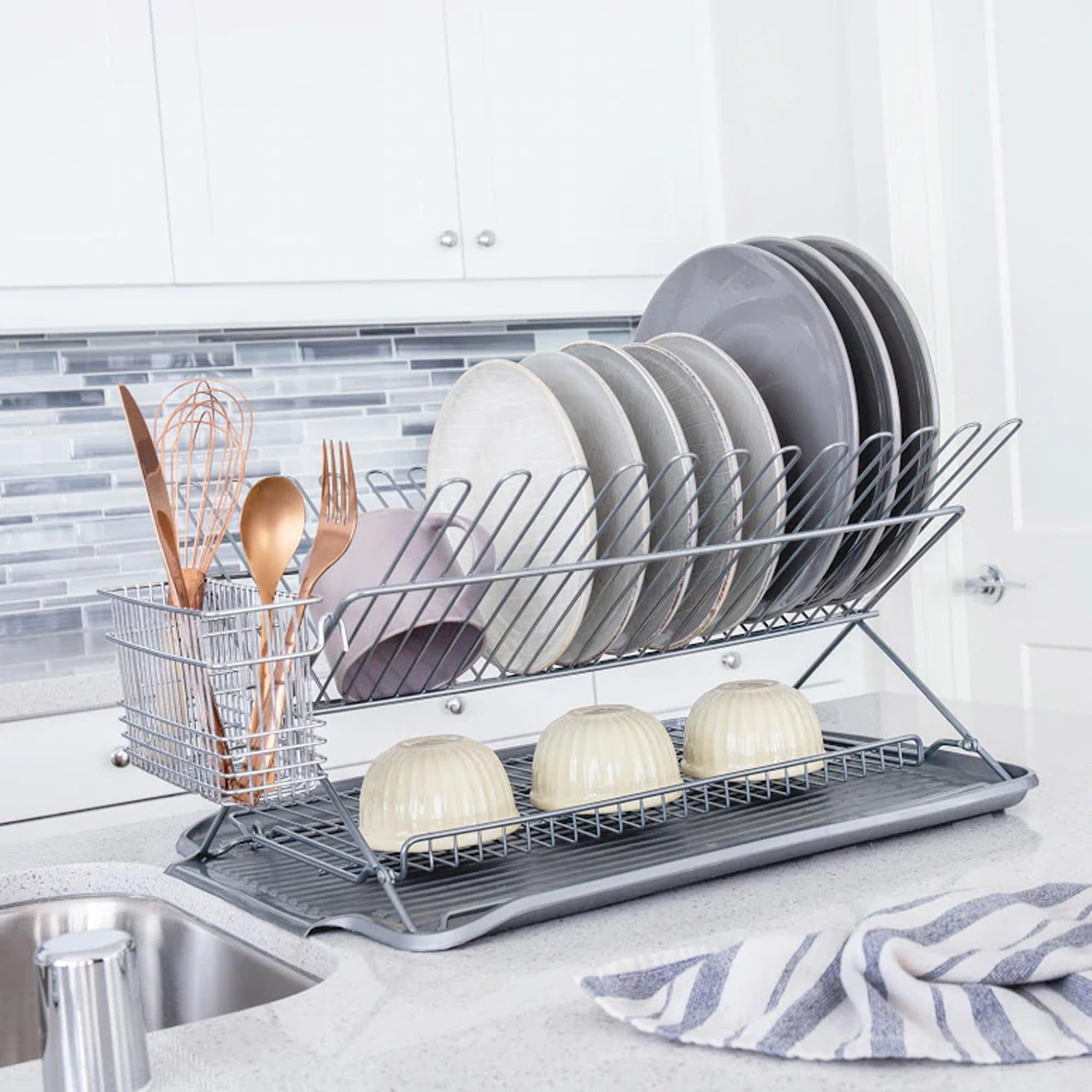 Better Houseware Dish Drainer Mat features stain-resistant plastic for durable daily use.