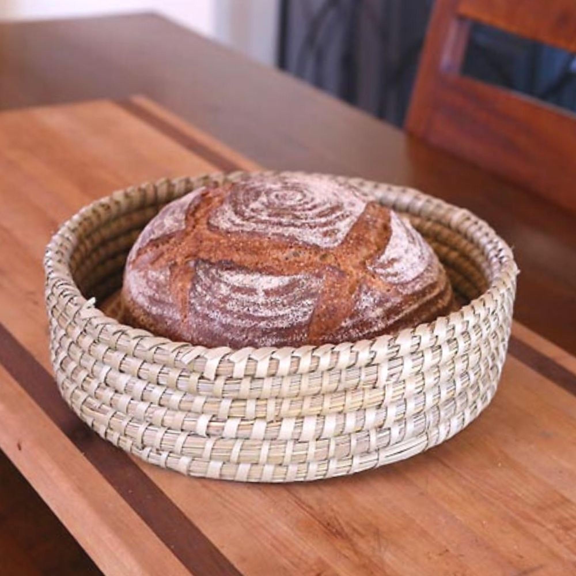 Better World Bio serving basket suitable for picnics and outdoor gatherings
