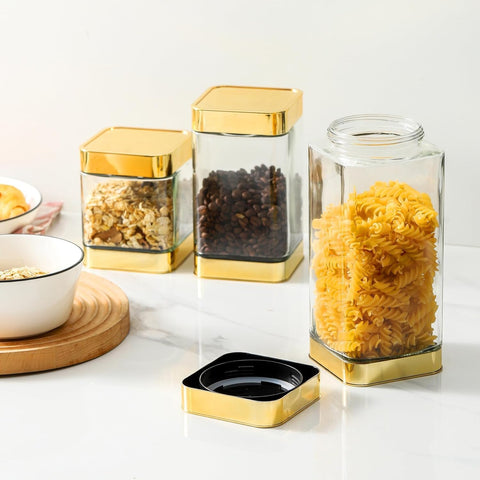 BETTWILL glass storage jar for tea leaves with stylish gold accents