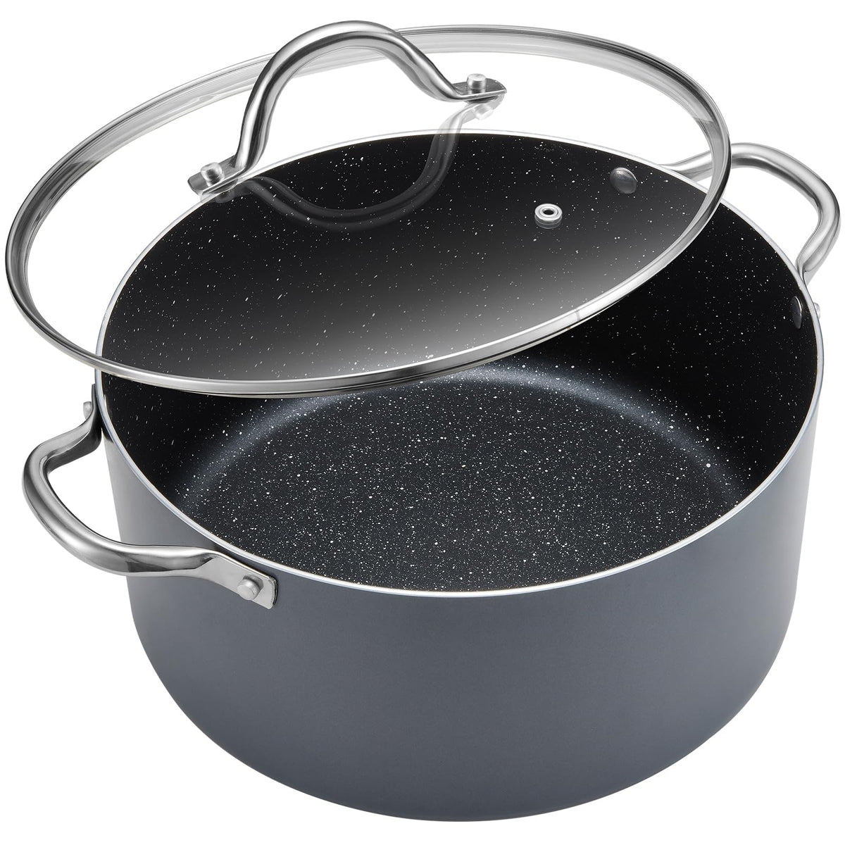 BEZIA 12-qt pot with lid viewed from above, ideal for large batches