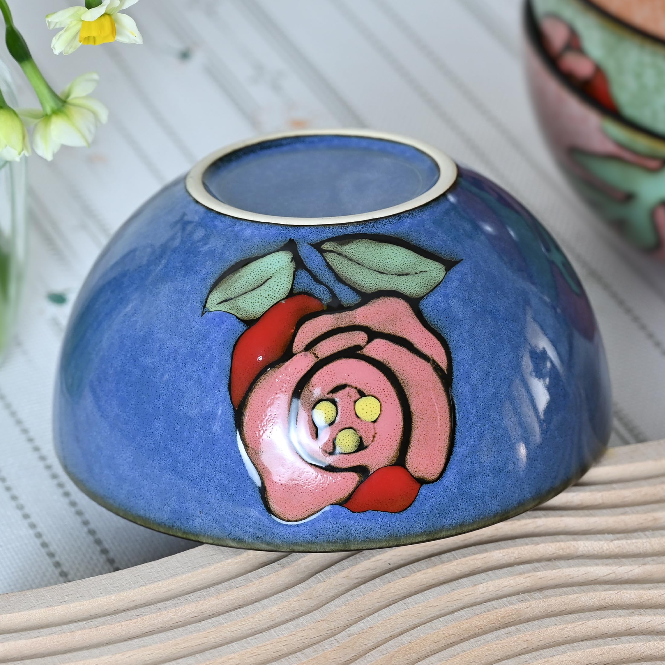 BGCTM Bowls with a glossy finish that resists chipping
