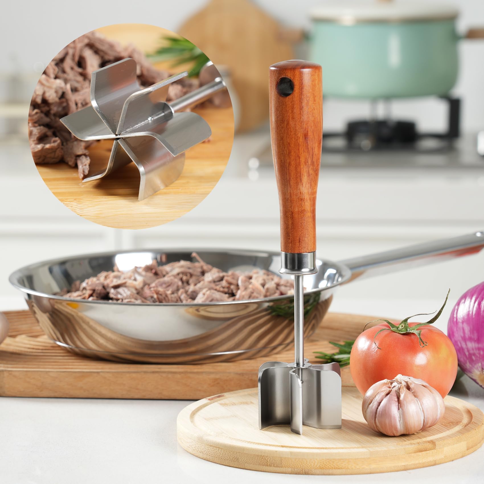 BGWARA ergonomic masher offering comfortable, slip-free grip.