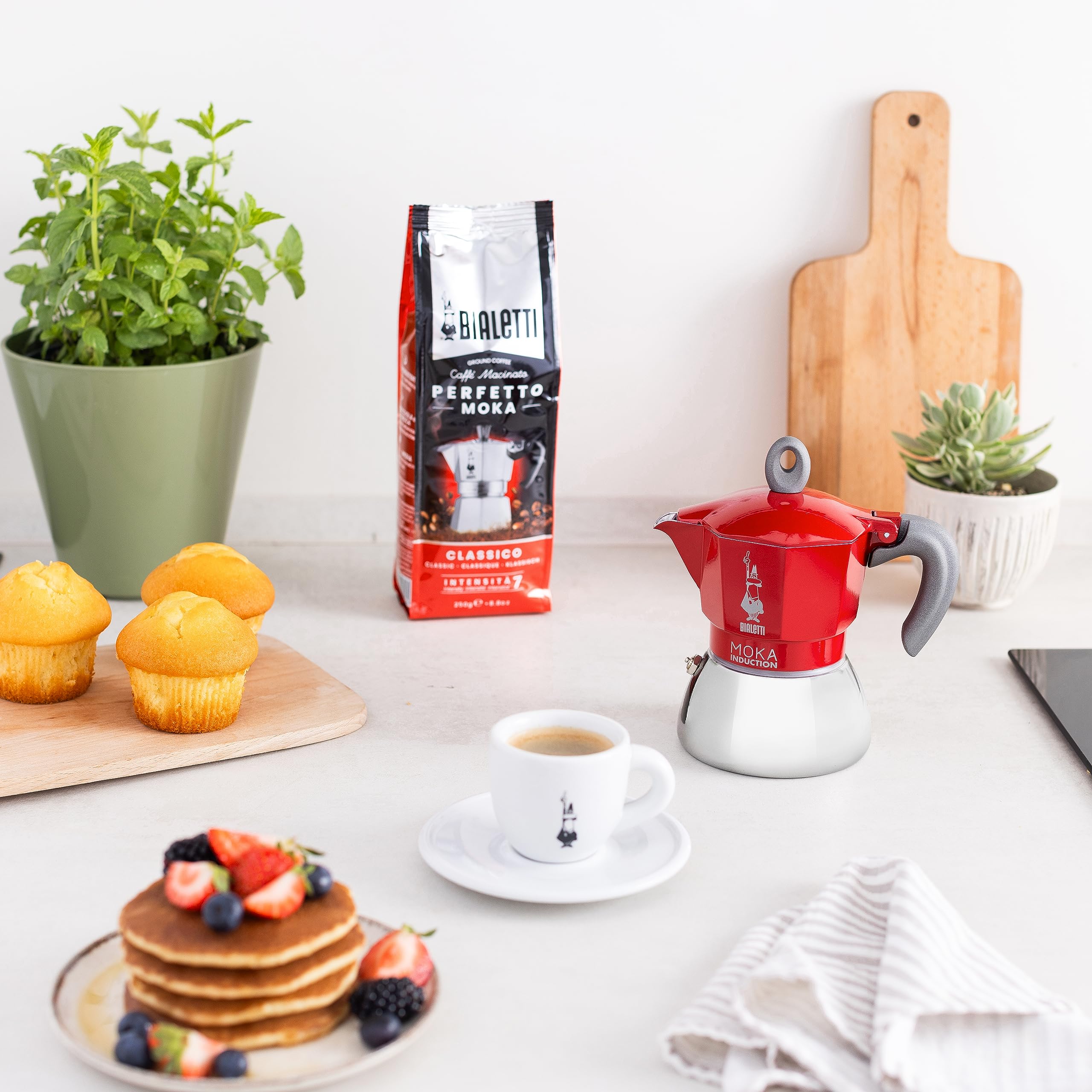 Bialetti Moka Induction espresso pour highlights steady, flavorful coffee extraction